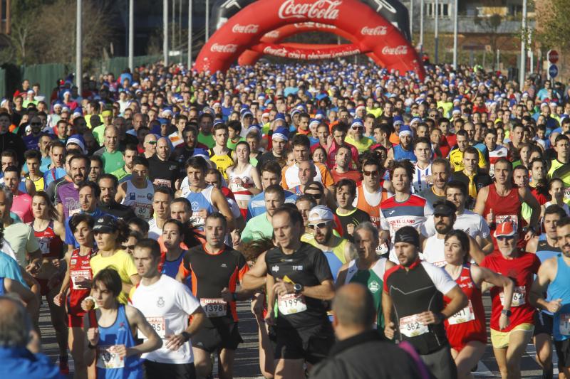 2.800 corredores en el Cross de Nochebuena de Gijón