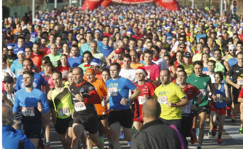 2.800 corredores en el Cross de Nochebuena de Gijón