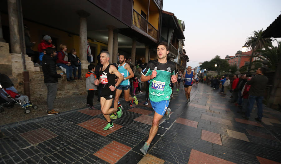 Avilés se echa a las calles para correr la San Silvestre (I)