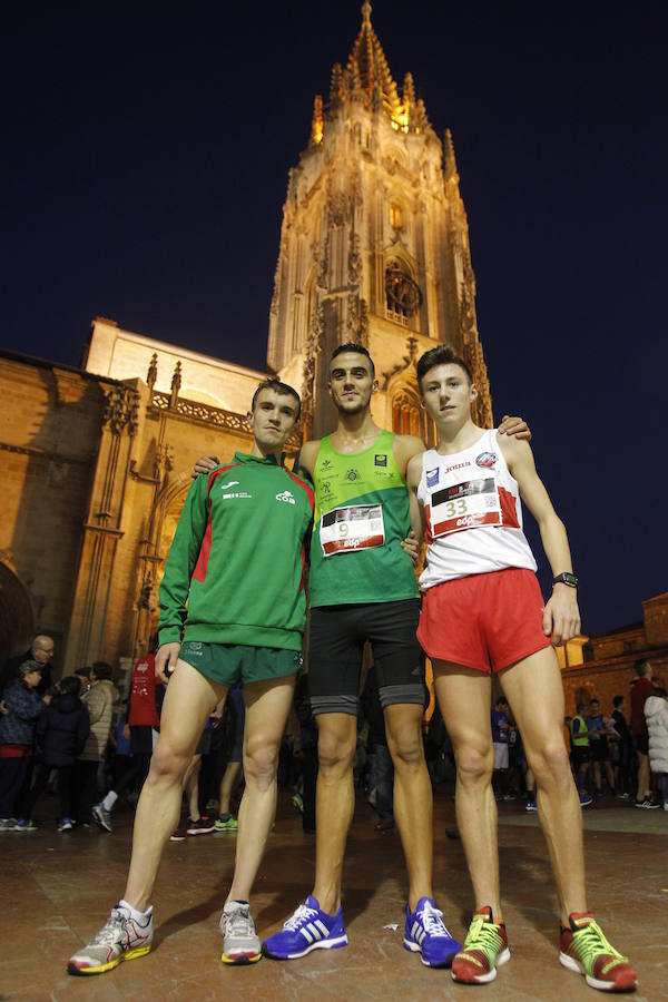 Multitudinaria carrera de San Silvestre en Oviedo