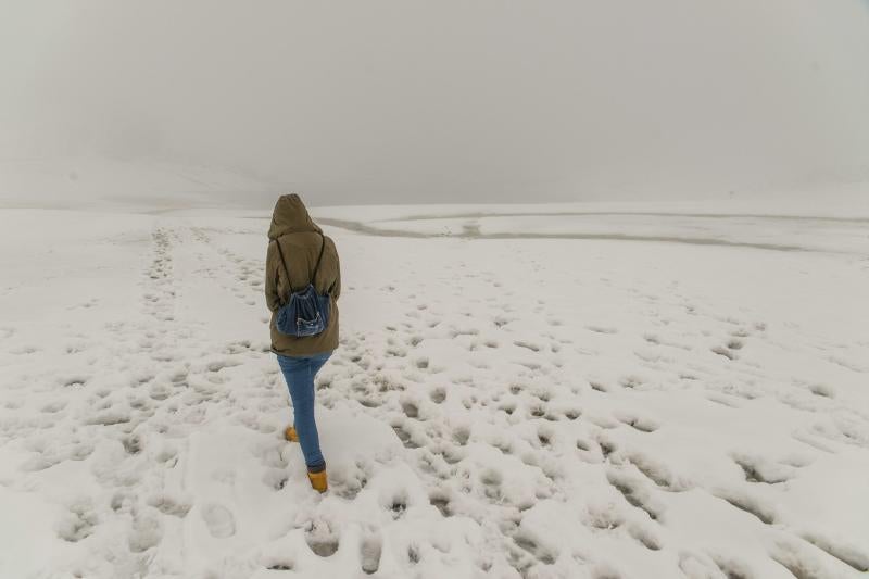 La nieve cubre Asturias a la espera de una ola de frío siberiano
