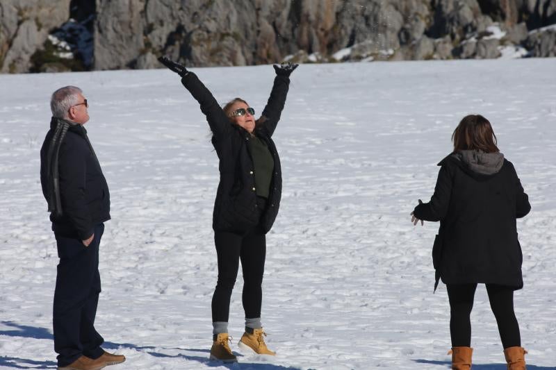 Los Lagos nevados, un atractivo para el turismo