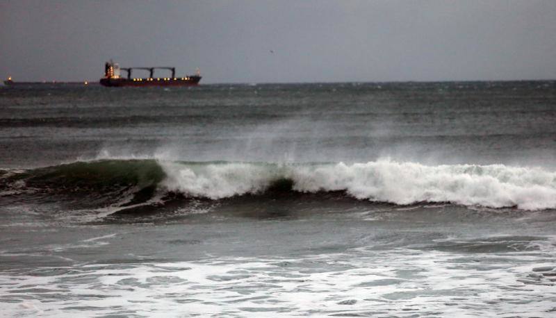 Olas en el Cantábrico
