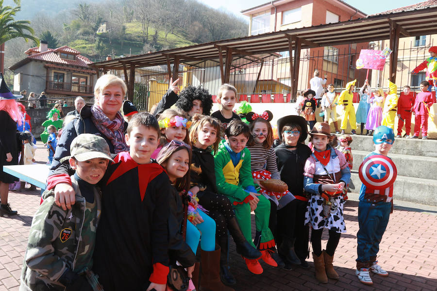 Carnaval infantil en La Foz de Morcín