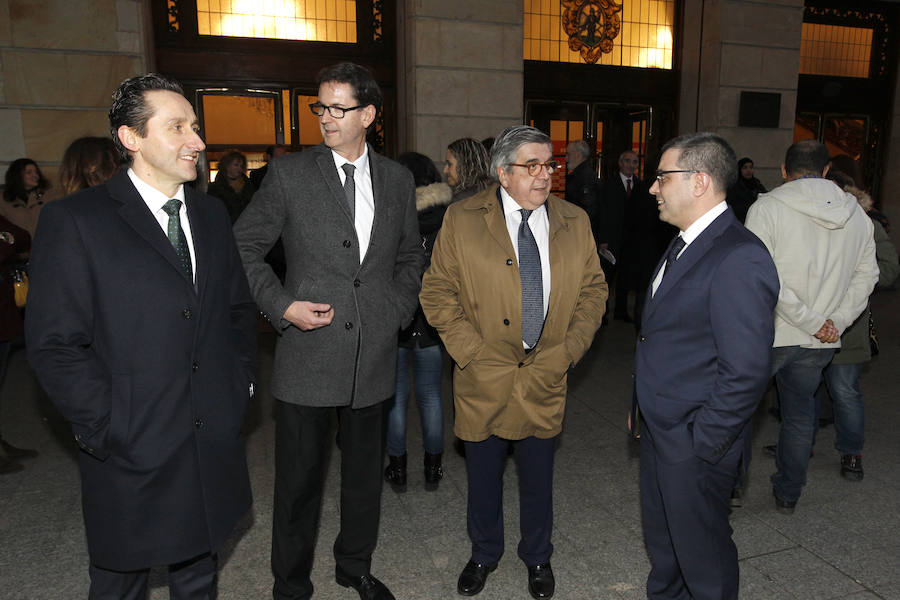 Los asistentes a los premios de EL COMERCIO