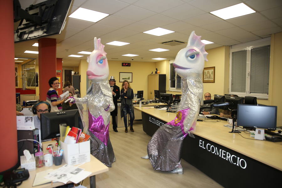 Las sardinas visitan EL COMERCIO