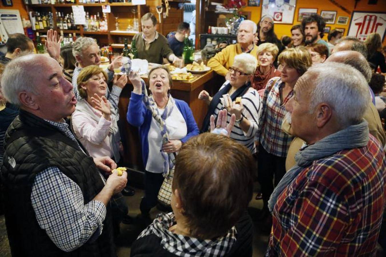 Certamen de Cancios de Chigre de Pola de Siero