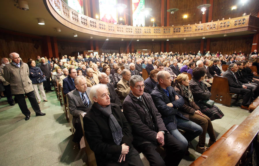 Oviedo despide a Barthe Aza