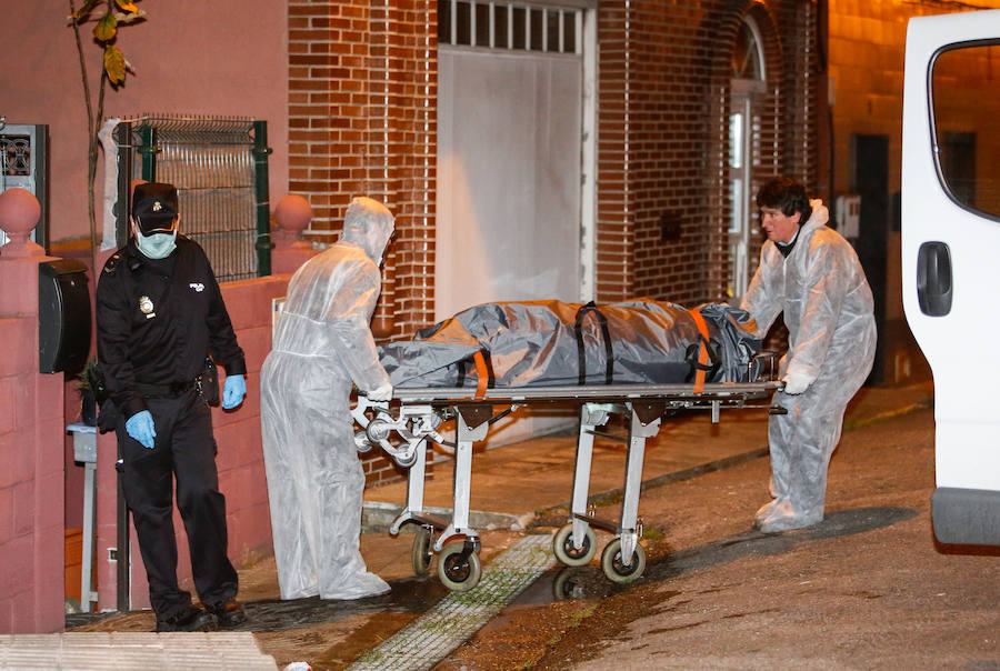 Una mujer de La Felguera vivió una semana en casa con su hijo muerto