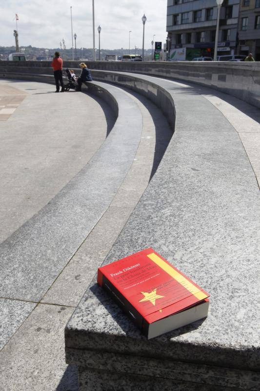 Libros en la calle en Gijón