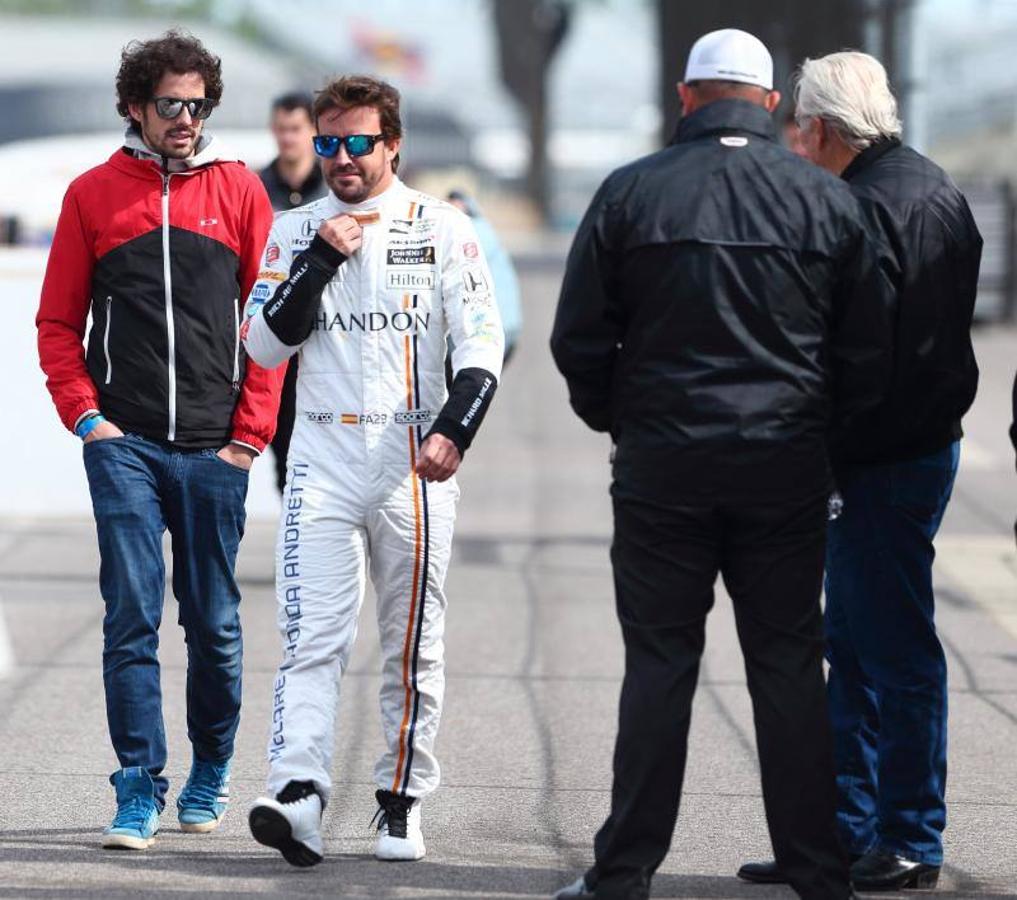 Fernando Alonso se estrena en Indianápolis