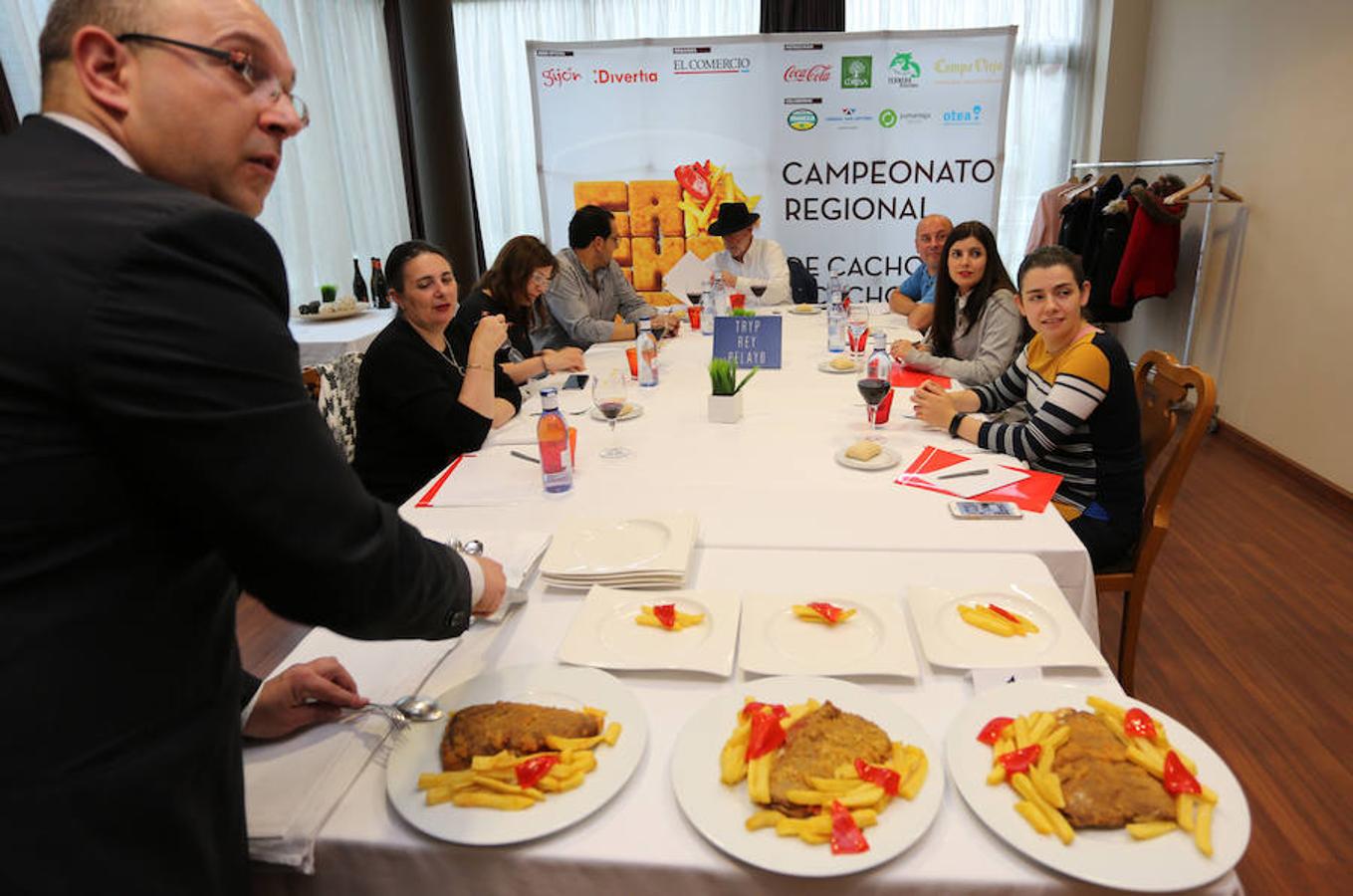 IV Campeonato Regional de Cachopos y Cachopinos de Asturias. El restaurante La Mar y Morena, en la categoría de cachopos, y Vinoteo, en cachopinos, se proclaman vencedores en el concurso regional de ELCOMERCIO