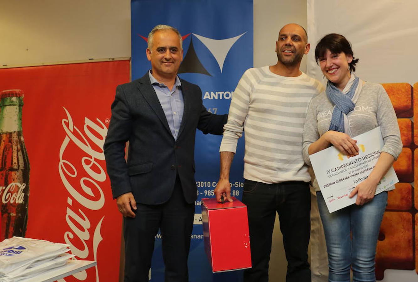 IV Campeonato Regional de Cachopos y Cachopinos de Asturias. Premio especial mejor maridaje con Coca Cola La Fontina