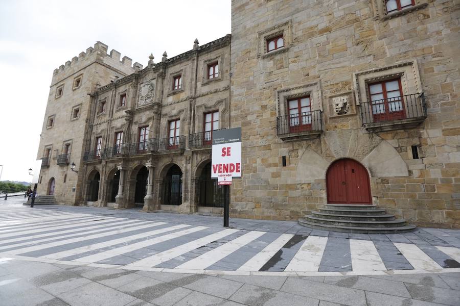 El Palacio de Revillagigedo... ¿en venta?