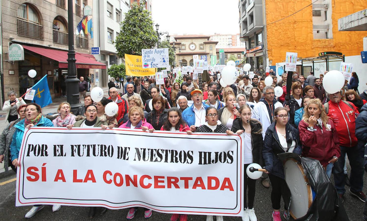 Manifestación de la enseñanza concertada de Asturias