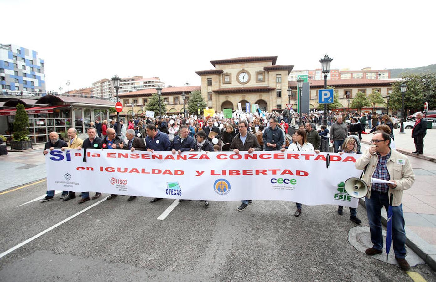 Manifestación de la enseñanza concertada de Asturias