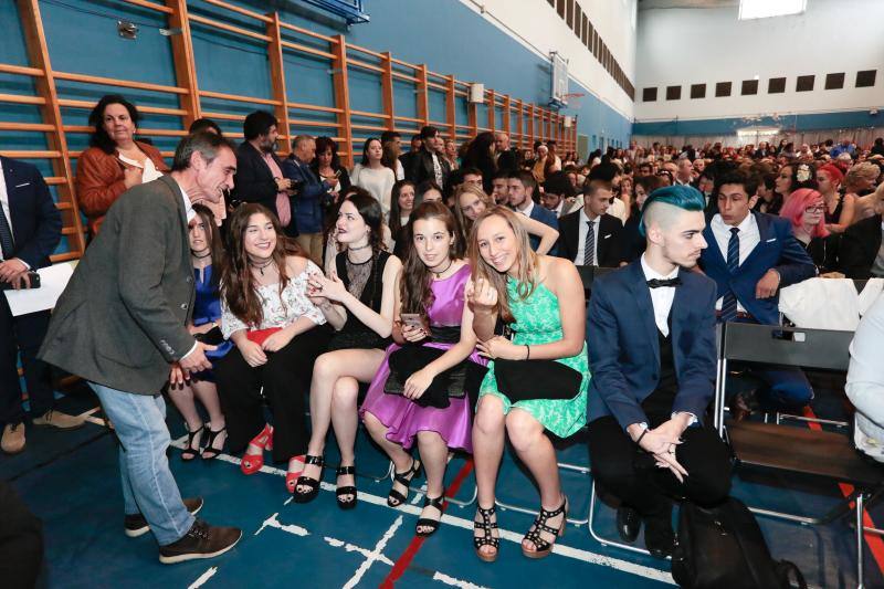 Los bachilleres del IES Universidad Laboral se gradúan