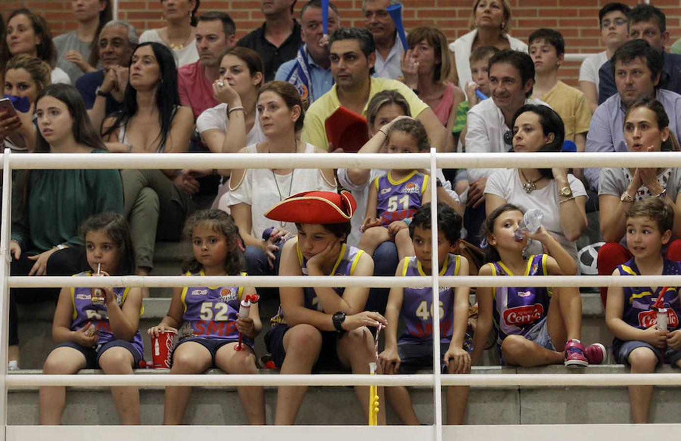 ¿Estuviste en el Unión Financiera - Palencia? ¡Búscate!