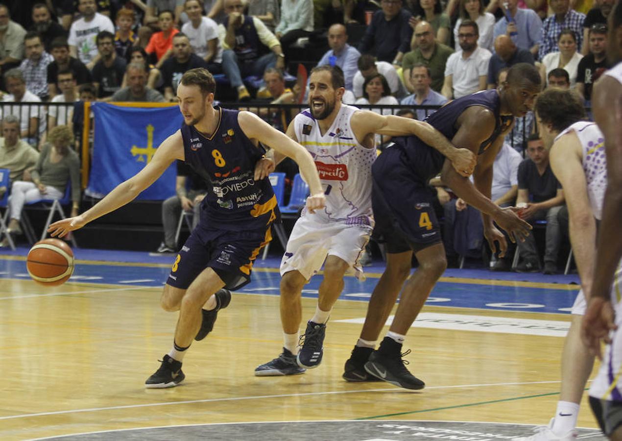 Unión Financiera 74-68 Palencia