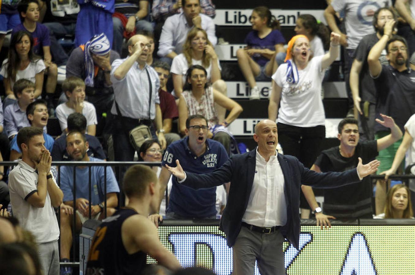 Unión Financiera 74-68 Palencia