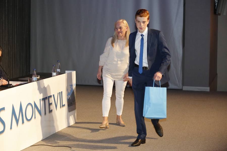 Despedida de los bachilleres del Montevil