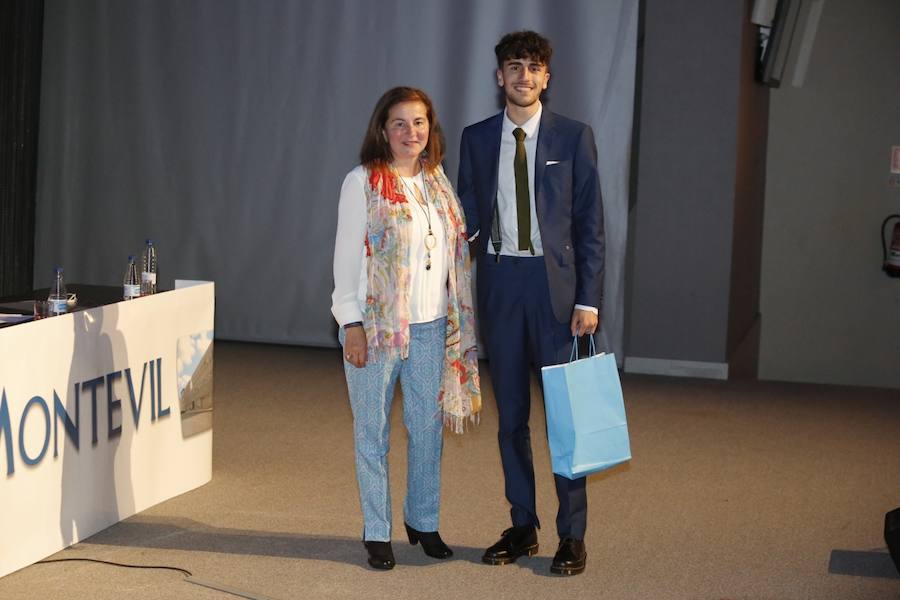 Despedida de los bachilleres del Montevil