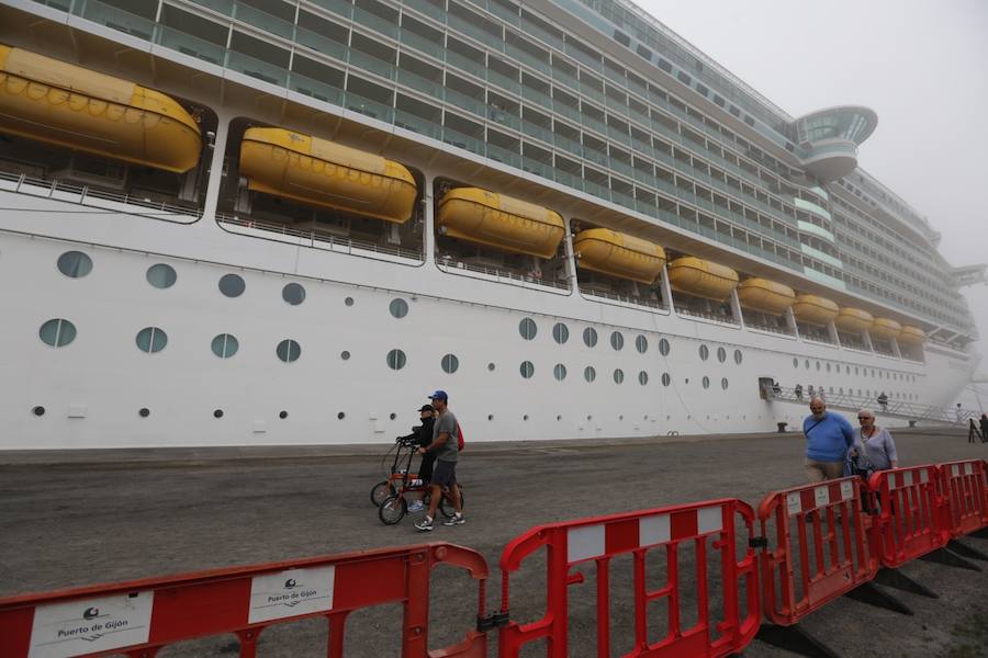 Los cruceros toman Gijón