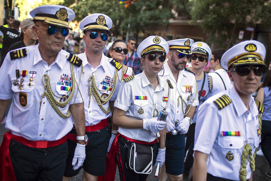 El arcoíris inunda Madrid. La capital española se convierte en el centro del mundo gay.