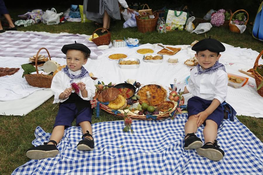 Jira campestre en el Cerro para celebrar el Día d&#039;Asturies
