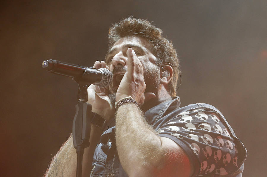 Lleno total en Poniente al ritmo de Antonio Orozco