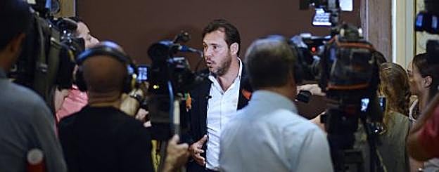 El portavoz de la ejecutiva federal, Óscar Puente. 