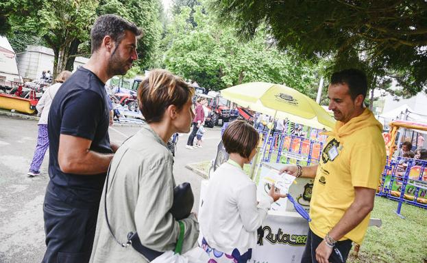 COGERSA promueve la separación de residuos entre visitantes y hosteleros de la Fidma