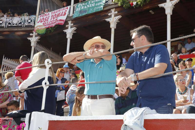 ¿Estuviste en la jornada inaugural de la Feria taurina de Begoña de Gijón? ¡Búscate!