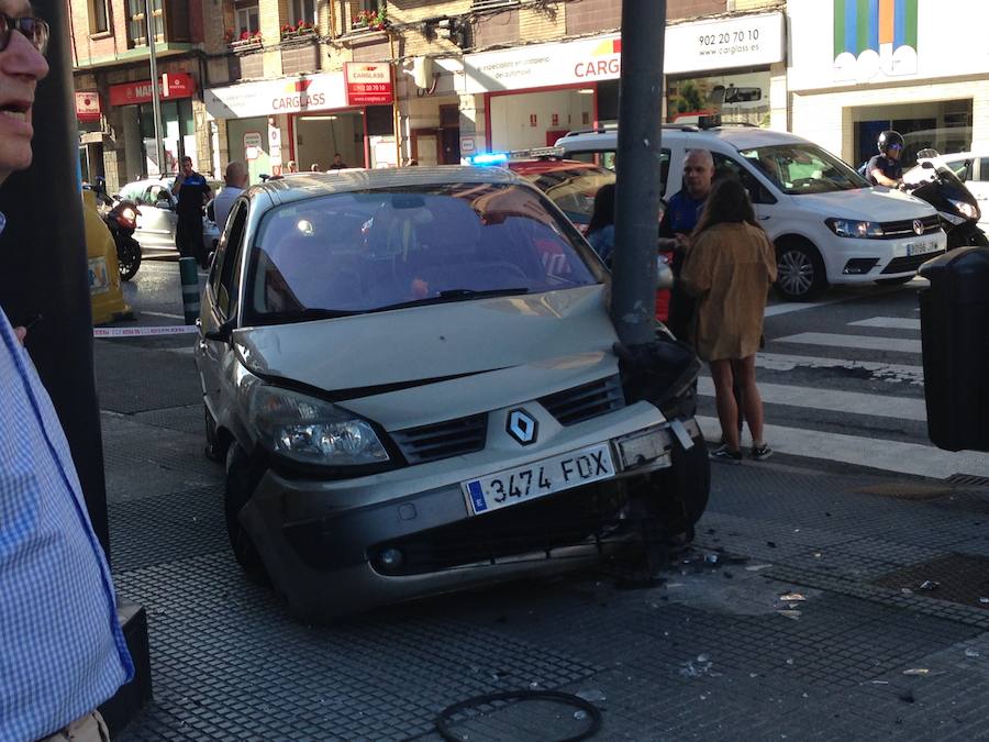 Las imágenes del accidente el la avenida Pablo Iglesias