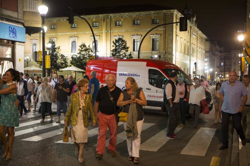 Amplio dispositivo de seguridad para la noche grande de Gijón