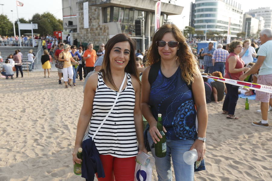 ¿Estuviste en el récord de escanciado simultáneo de 2017? ¡Búscate! (8)