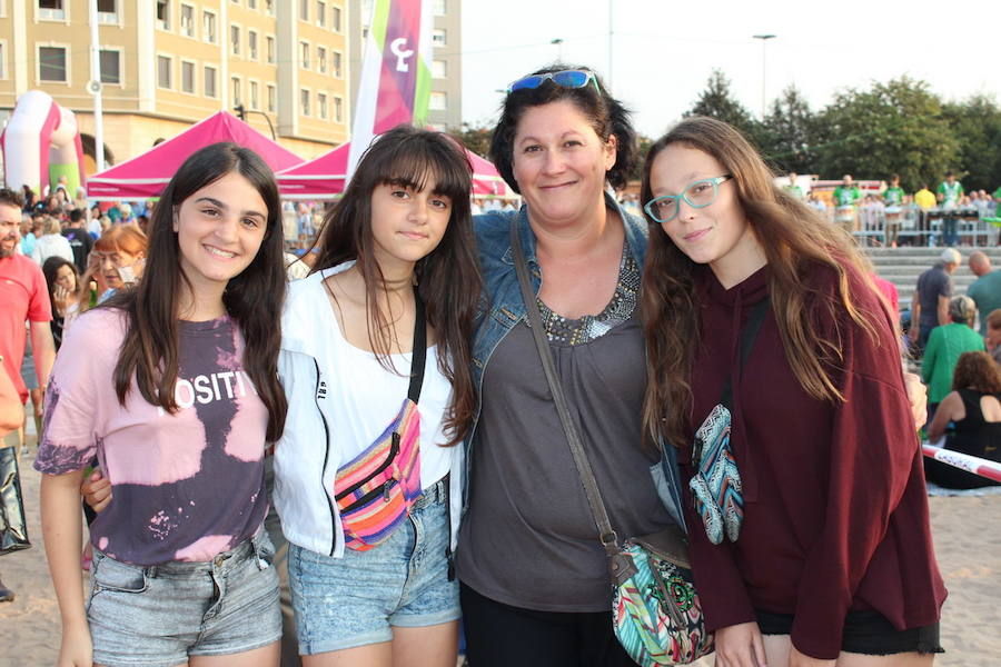 ¿Estuviste en el récord de escanciado simultáneo de 2017? ¡Búscate! (4)