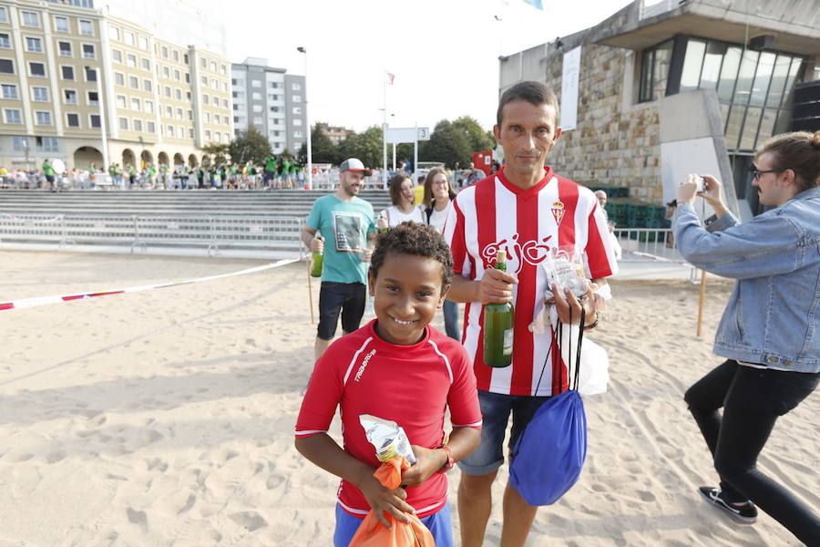 ¿Estuviste en el récord de escanciado simultáneo de 2017? ¡Búscate! (7)