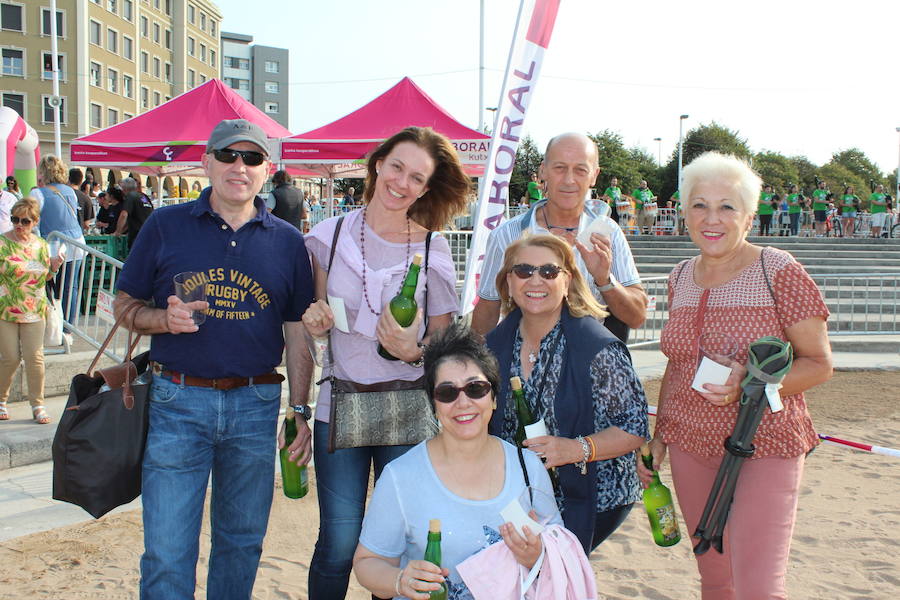 ¿Estuviste en el récord de escanciado simultáneo de 2017? ¡Búscate! (3)