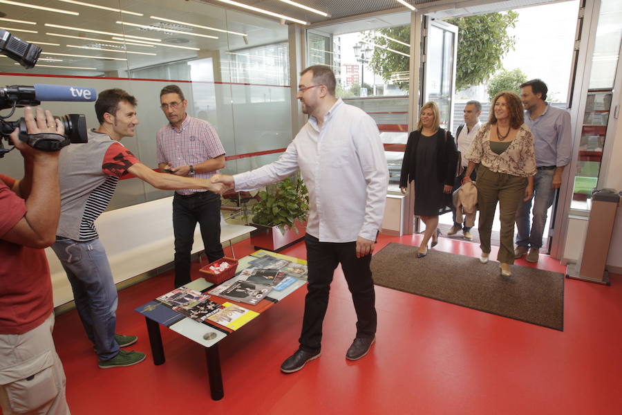 Adrián Barbón y José María Pérez contraponen sus programas para optar a la Secretaría General del PSOE asturiano