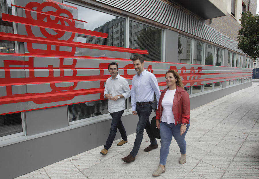 Adrián Barbón y José María Pérez contraponen sus programas para optar a la Secretaría General del PSOE asturiano