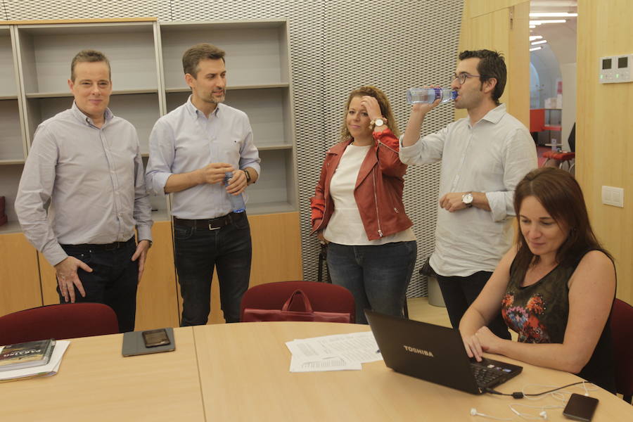 Adrián Barbón y José María Pérez contraponen sus programas para optar a la Secretaría General del PSOE asturiano