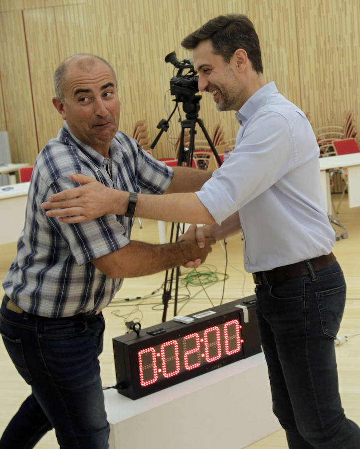 Adrián Barbón y José María Pérez contraponen sus programas para optar a la Secretaría General del PSOE asturiano