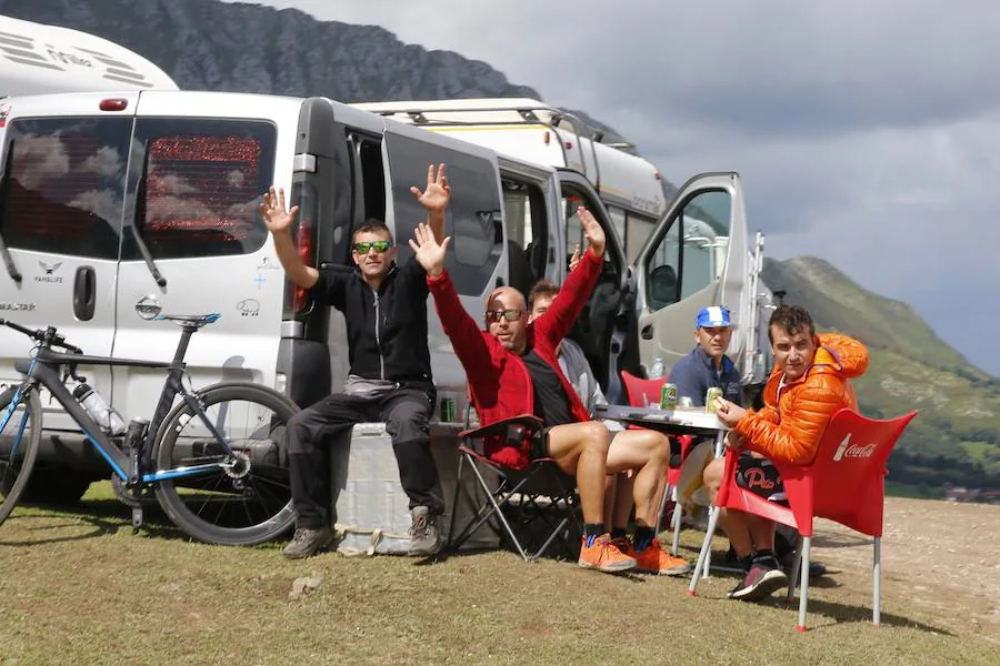 ¿Estuviste en la segunda etapa de la Vuelta en Asturias? ¡Búscate! (2)