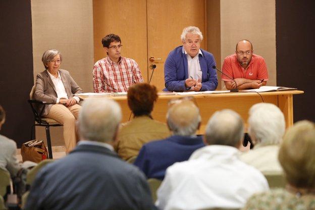 Cristina Redondo, Miguel Rodríguez, Ramón Avello y José Manuel San Emeterio. :: JORGE PETEIRO