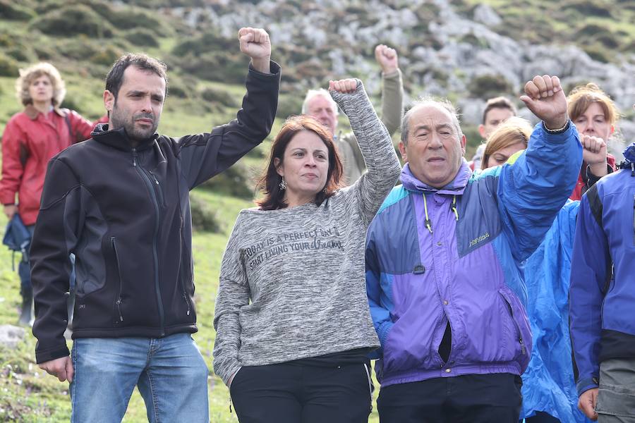 Recuerdo de las víctimas del Pozo Funeres