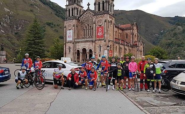 Ribadesella y Ribadedeva respiran ciclismo