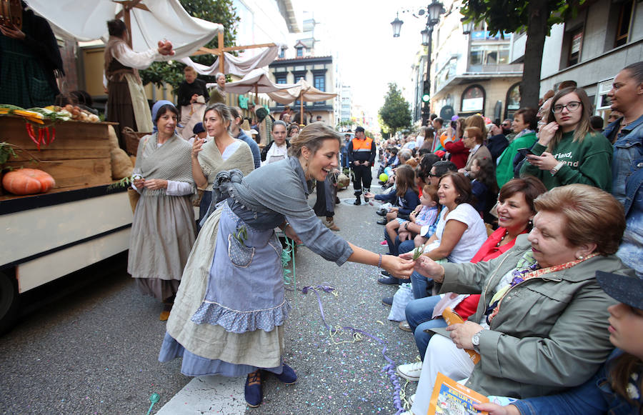 ¿Estuviste en el Desfile del Día de América en Asturias? ¡Búscate!