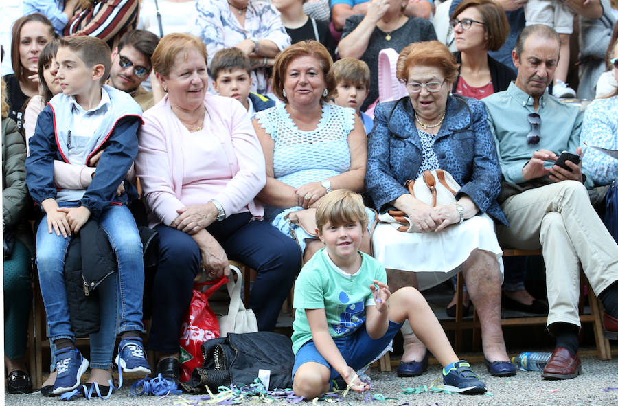 ¿Estuviste en el Desfile del Día de América en Asturias? ¡Búscate!