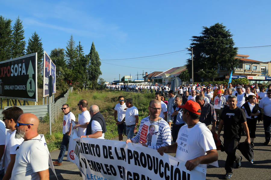 Marcha de los trabajadores de CAPSA hasta Oviedo